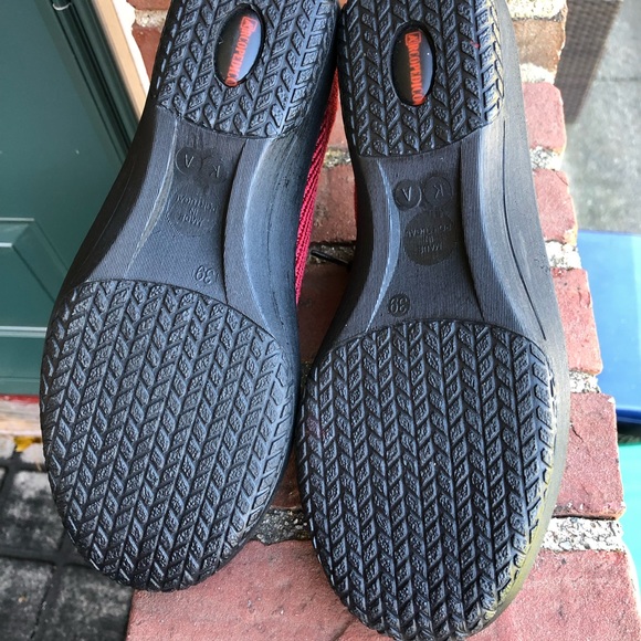 A’RCOPEDICO Women’s size 39 red LS “shocks” shoes - Picture 8 of 11